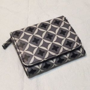 Wallet/ID/Card Holder LNC